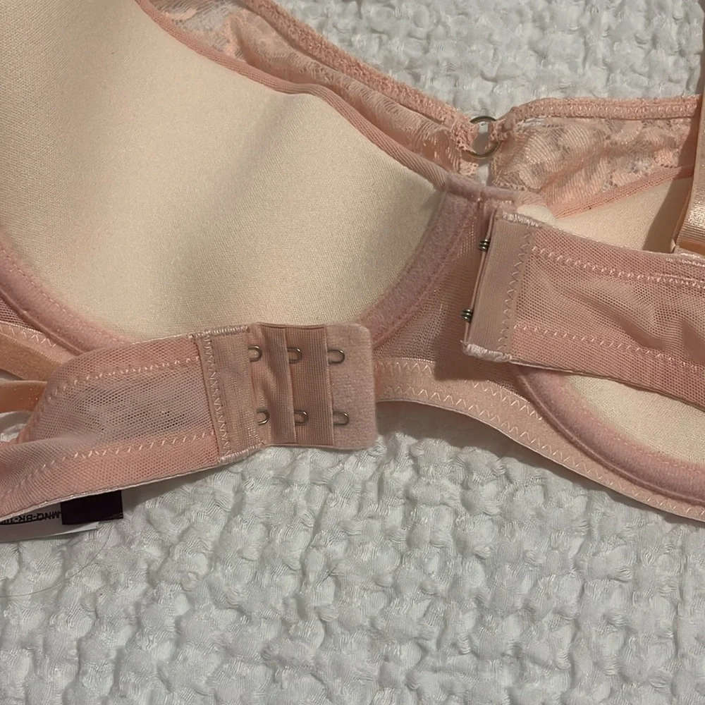 New Adore Me 38D Pink Lace Bra NWT